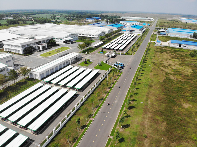 Dịch vụ cắt cỏ - Chăm Sóc Cây Xanh tại KCN Sonadezi Châu Đức 2023